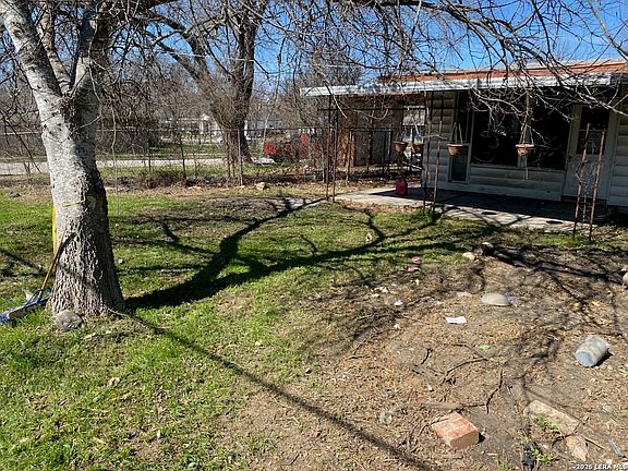 3rd image of 602 Brightwood