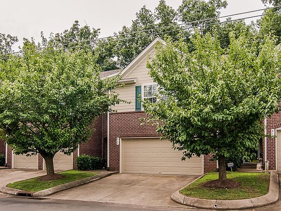 2nd image of 617 Heath Pl