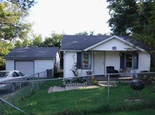 2449 N Robberson Ave, Springfield, MO 65803