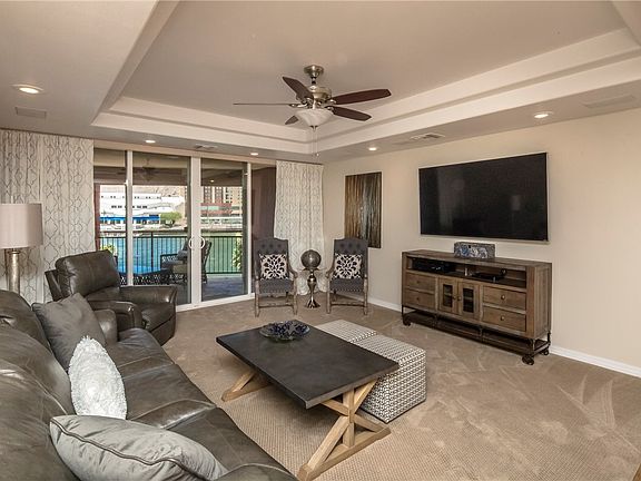 4th image of 251 Moser Avenue #205