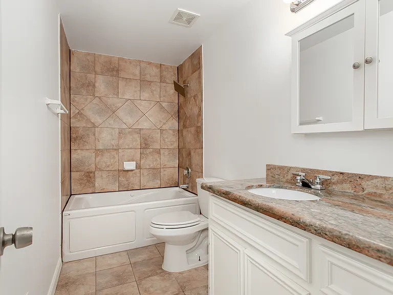 4931 Junius St #8 — Photo 26