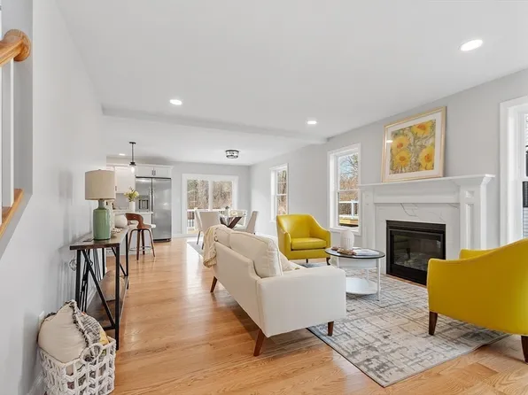 792 Massachusetts Ave #792, Lunenburg, MA 01462