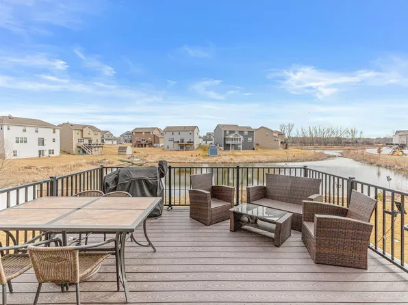 14237 Oneka Pkwy N, Hugo, MN 55038