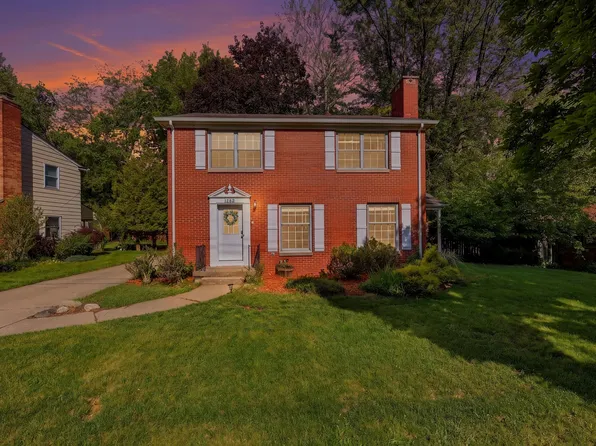 1905 Millbank St SE, Grand Rapids, MI 49508