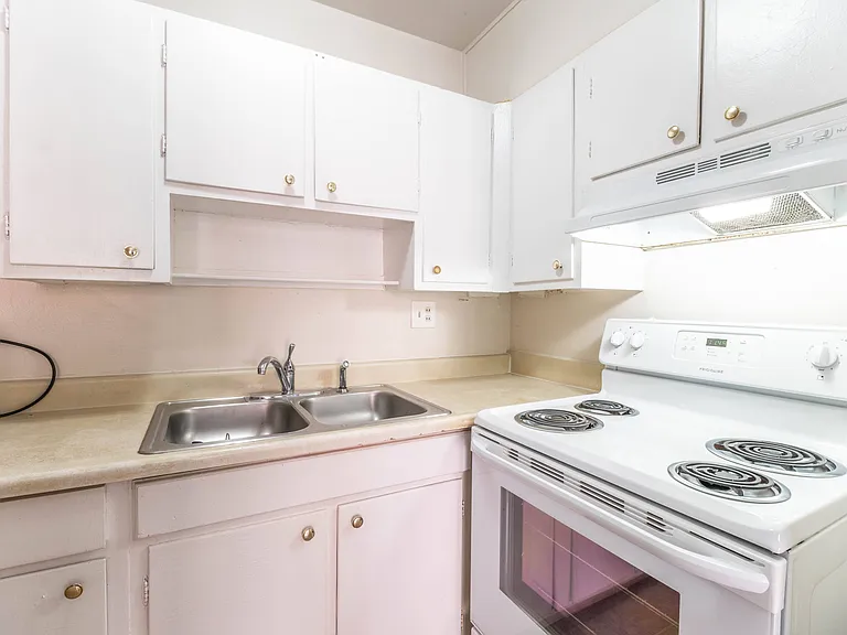 Rio Platte Apartments — Photo 8