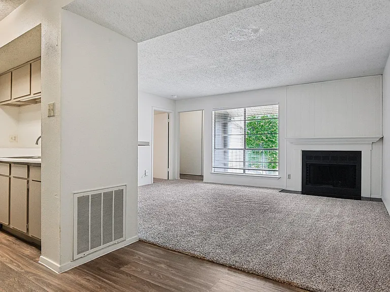Abbey Glenn Apartments — Photo 31