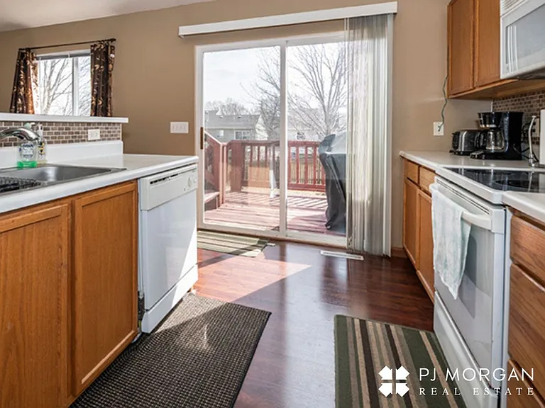 17729 Olive St — Photo 3