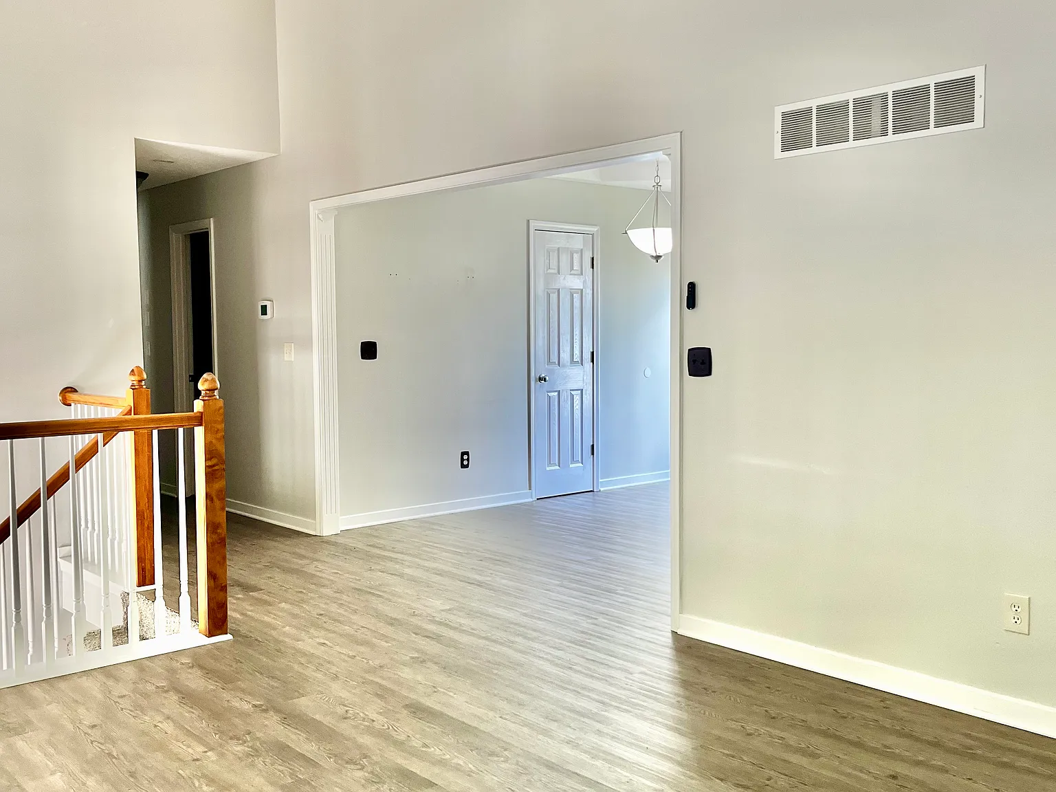 3 bed, 2.5 bath, 1650 sqft, $2,250 — Photo 4