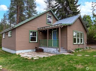 146 E Chewuch Rd, Winthrop, WA 98862