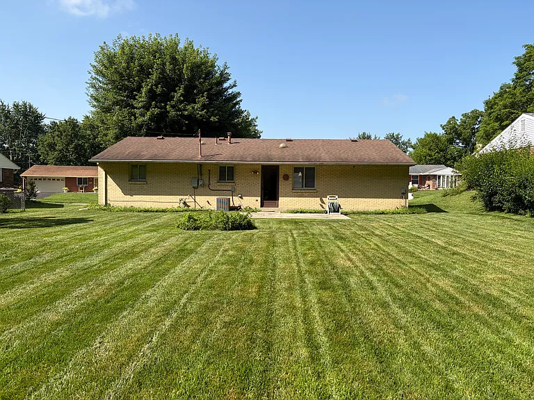 6537 Highbury Rd — Photo 16