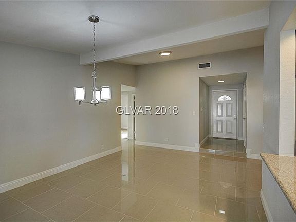 3rd image of 436 Bolsa Dr