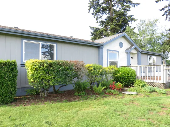 1453 NW Knightsbridge Rd, Canby, OR 97013