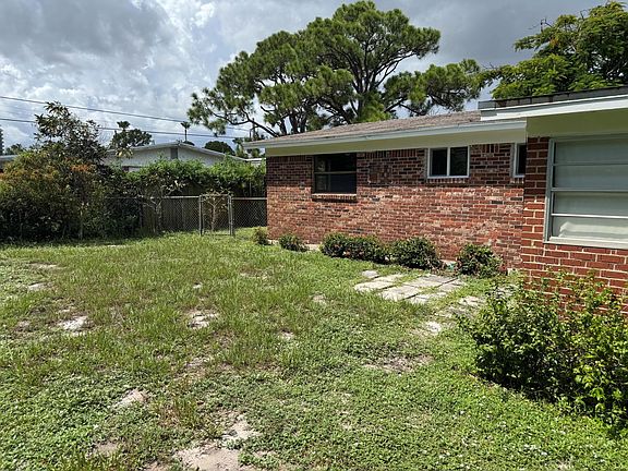 3rd image of 3651 BAHAMA Road