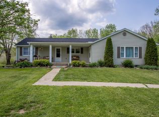 19037 Duck Creek Rd, Metamora, IN 47030