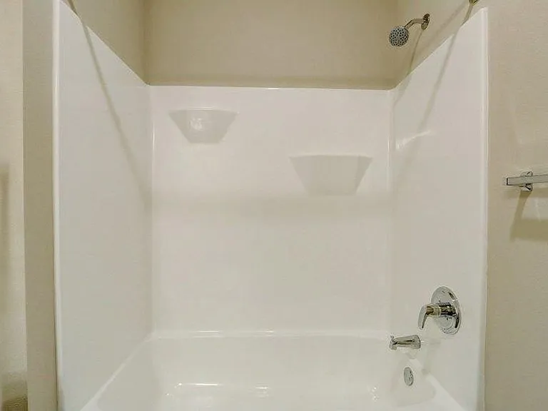 The Compass Apartments — Photo 22