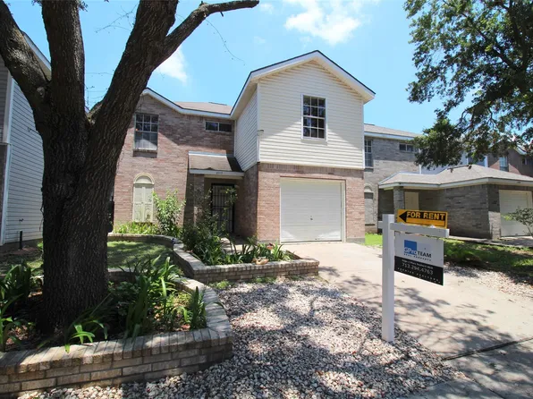2117 Whittier Dr, Houston, TX 77032