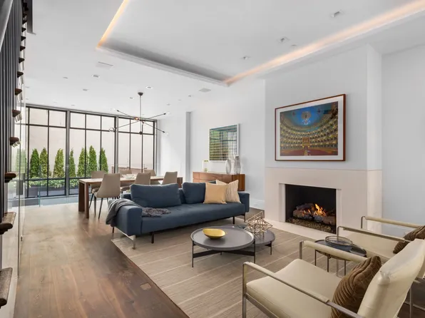 317 West 11th Street image 1 of 15