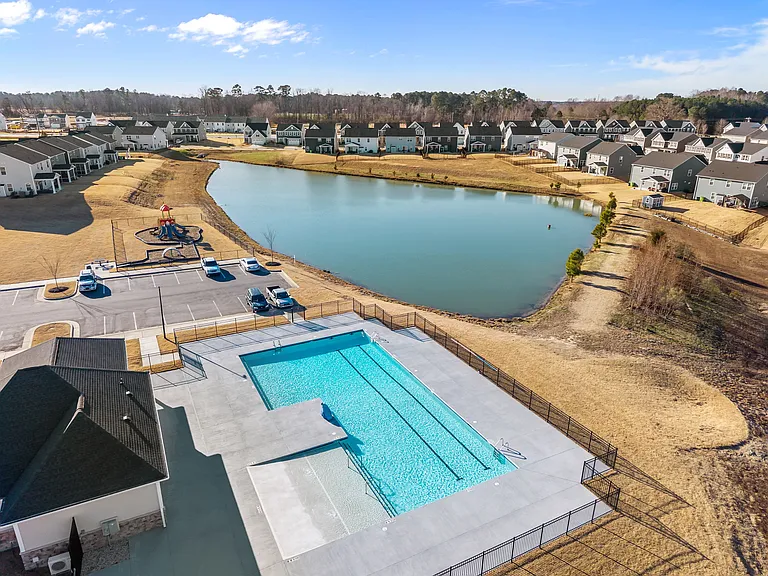 103 Equinox Ridge Ter — Photo 37