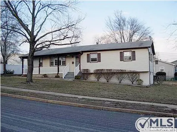 171 Susan Dr, Jackson, NJ 08527