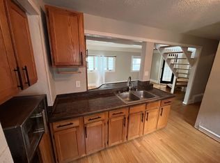 3215 N Bartlett Ave, Milwaukee, WI 53211