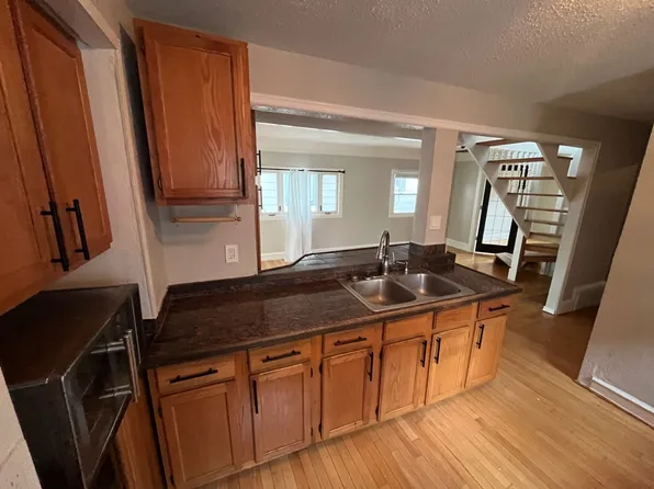 3215 N Bartlett Ave, Milwaukee, WI 53211