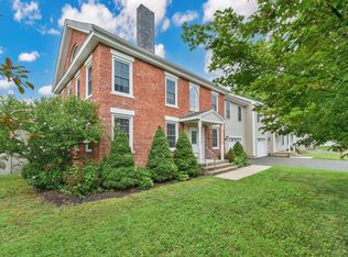 54 E Silver St APT A, Westfield, MA 01085