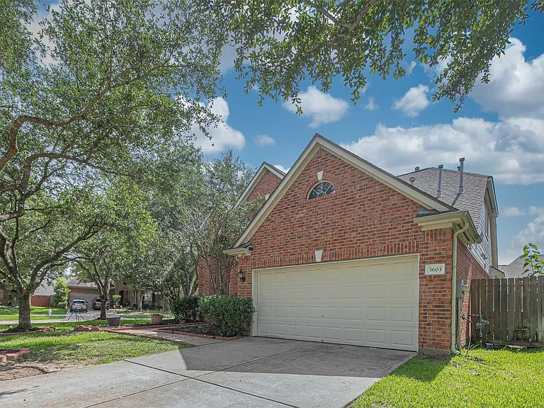 3603 Quiet Meadow Ct — Photo 2