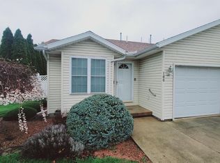 100 Grand Ave, Clyde, OH 43410