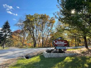 S Blanding Rd, Hanover, IL 61041