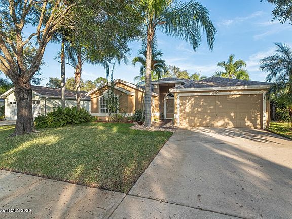 3rd image of 6947 Hammock Lakes Dr