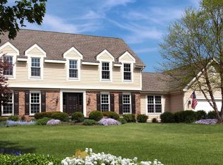 36350 N Old Woods Trl, Gurnee, IL