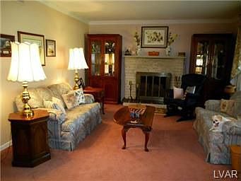 5th image of 1195 Brentwood Ave