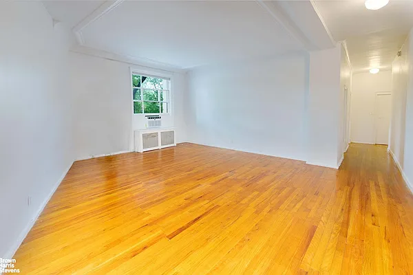 Rented by Brown Harris Stevens | media 13