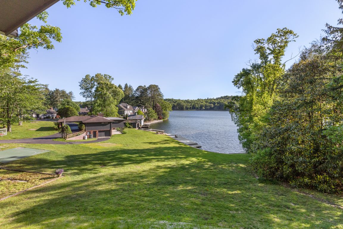 next background image