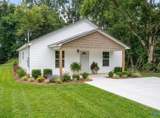 2806 Cambron St, Gadsden, AL 35904