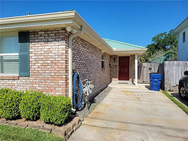 1242 Carrollton Ave — Photo 19