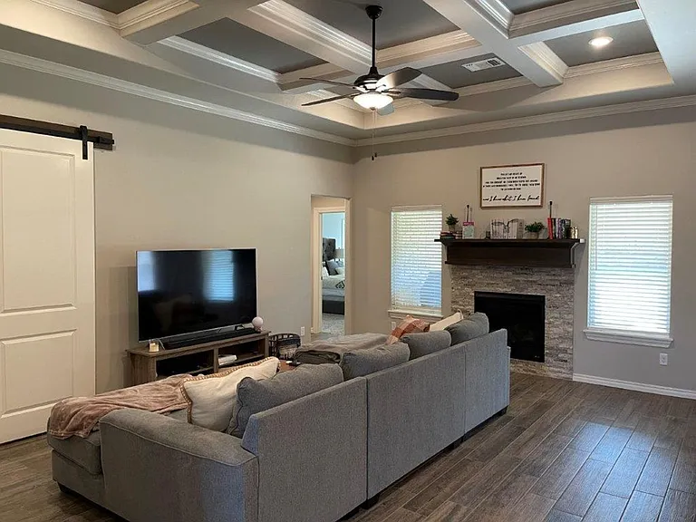 2916 Cypress Springs Blvd — Photo 31