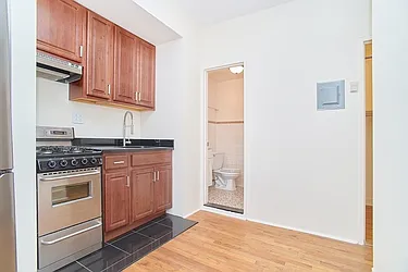Rented by Living New York