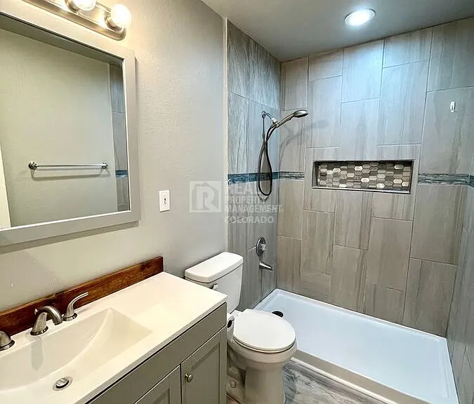 2011 Capulin Dr — Photo 11