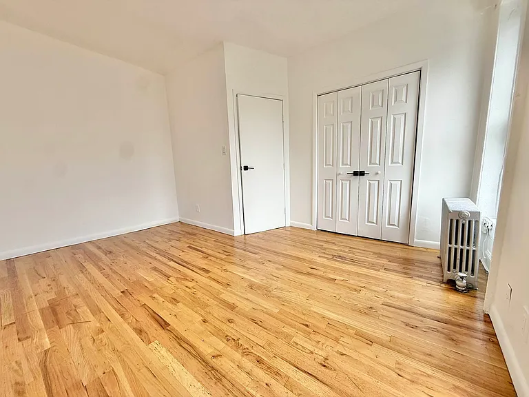 442 Gates Ave #4F — Photo 9