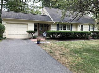 123 Hadley St, Springfield, MA 01118