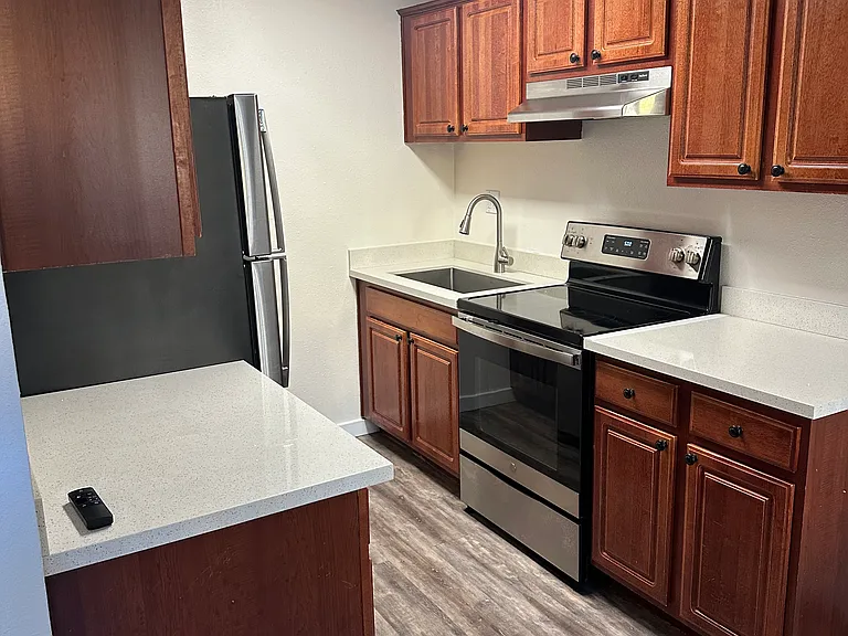 Paraiso Apartments — Photo 6