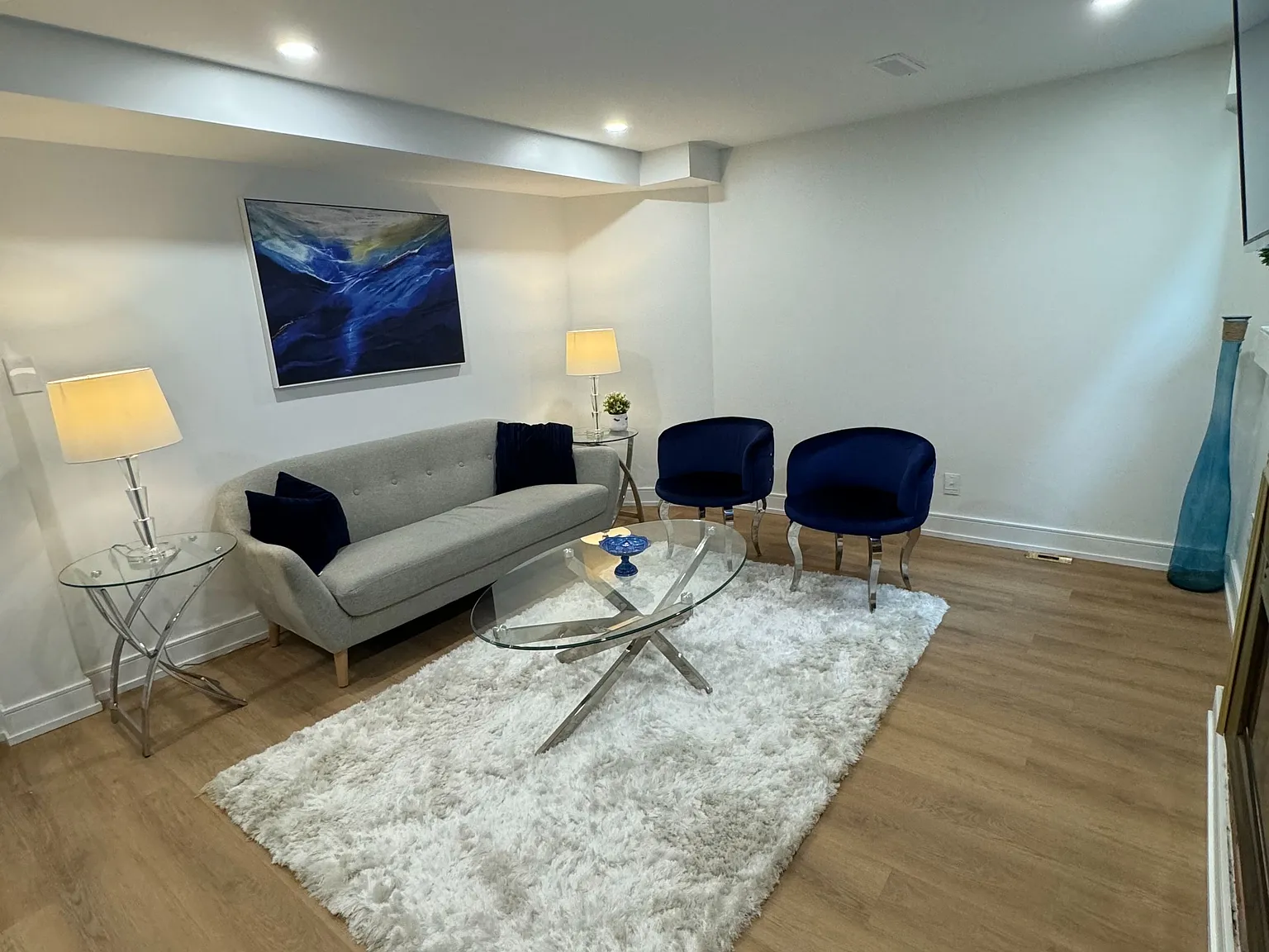 2 bed, $1,800 — Photo 3