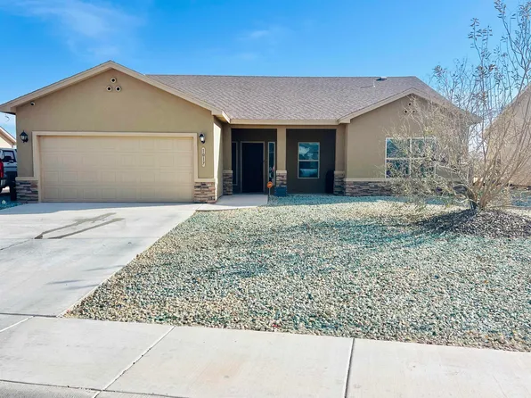 1017 Murray Dr, Carlsbad, NM 88220