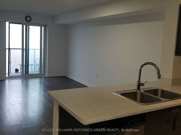 4th image of 1346 Danforth Rd #1308