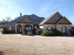 3229 Golden Oaks Cir, Granbury, TX 76049