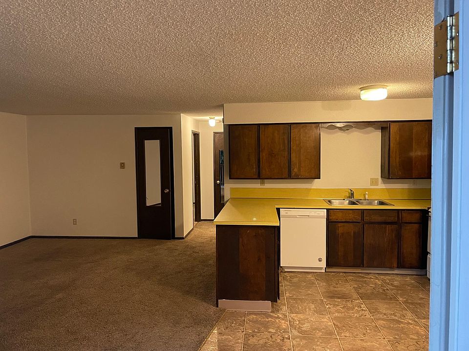 Kitchen / Living