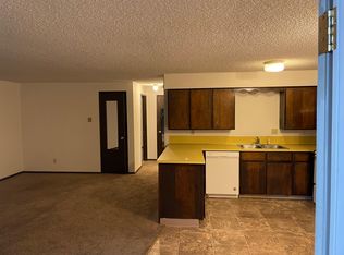 1568 Minor Rd APT B103, Kelso, WA 98626