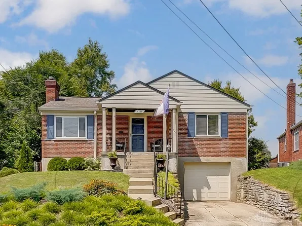 4139 Paxton Woods Dr, Cincinnati, OH 45209