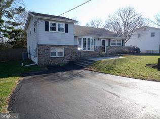 202 Wordsworth Dr, Wilmington, DE 19808